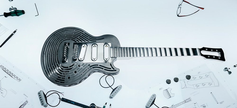 Hur Sandvik byggde världens första 3D-printade, okrossbara gitarr